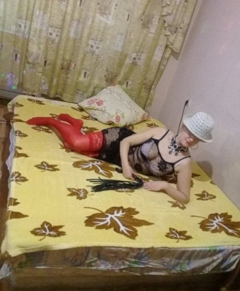 Аня